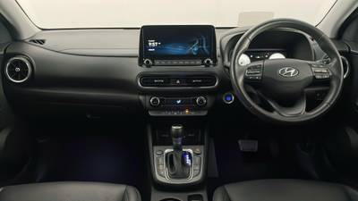 2021 HYUNDAI KONA interior