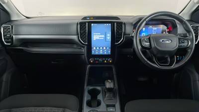 2022 FORD RANGER interior