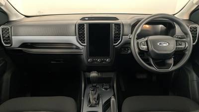 2022 FORD RANGER interior