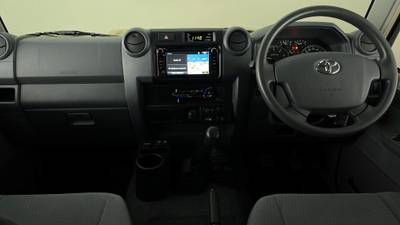 2021 TOYOTA LANDCRUISER 70 SERIES interior