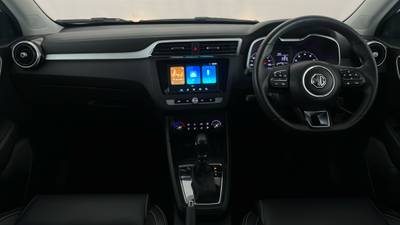 2022 MG ZS interior