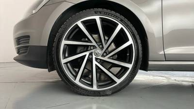 2015 VOLKSWAGEN GOLF gallery