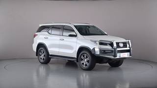 2021 TOYOTA FORTUNER
