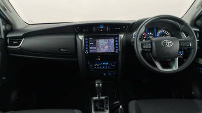 2021 TOYOTA FORTUNER interior
