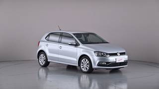 2015 VOLKSWAGEN POLO