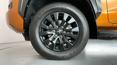 2024 MITSUBISHI TRITON gallery
