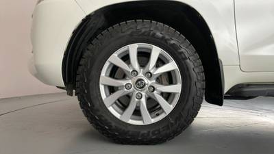 2019 TOYOTA LANDCRUISER gallery