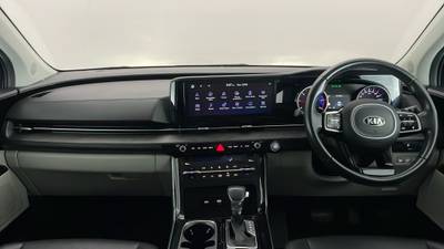 2021 KIA CARNIVAL interior