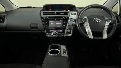 2019 TOYOTA PRIUS V interior