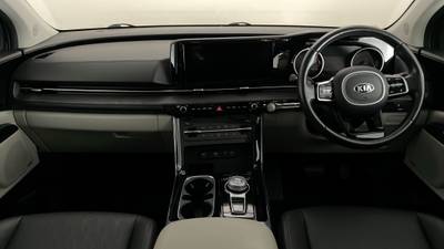 2021 KIA CARNIVAL interior