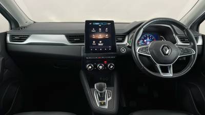 2021 RENAULT CAPTUR interior