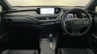 2021 LEXUS UX300E interior