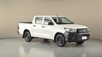 2019 TOYOTA HILUX