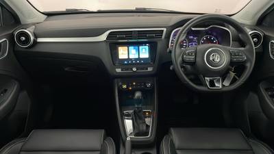 2024 MG ZS interior