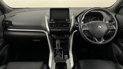 2022 MITSUBISHI ECLIPSE CROSS interior