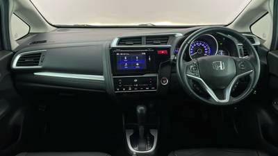 2014 HONDA JAZZ interior