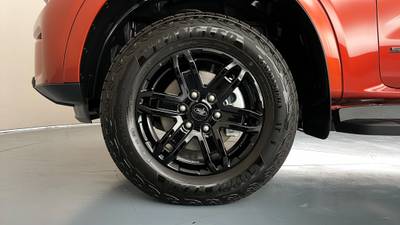 2024 FORD EVEREST gallery