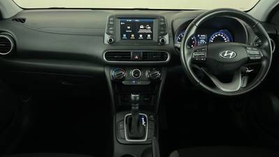 2019 HYUNDAI KONA interior