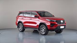 2021 TOYOTA FORTUNER
