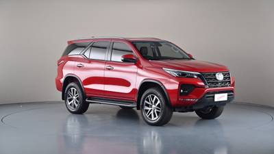 2021 TOYOTA FORTUNER