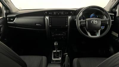 2021 TOYOTA FORTUNER interior