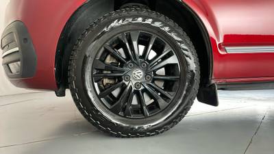 2020 VOLKSWAGEN MULTIVAN gallery