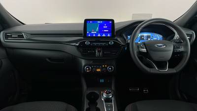 2021 FORD ESCAPE interior