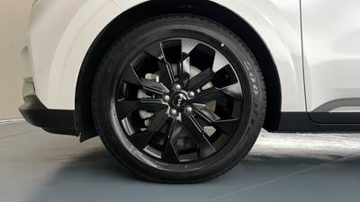 2022 KIA CARNIVAL gallery