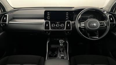 2020 KIA SORENTO interior
