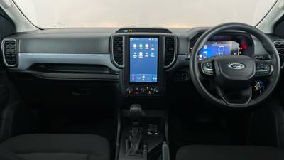 2024 FORD RANGER interior
