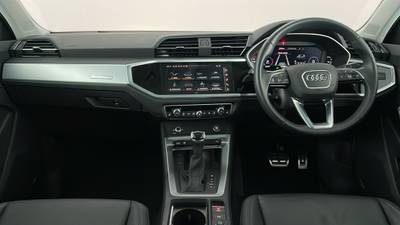 2022 AUDI Q3 interior