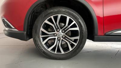 2018 MITSUBISHI OUTLANDER gallery
