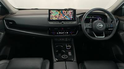 2022 NISSAN X-TRAIL interior