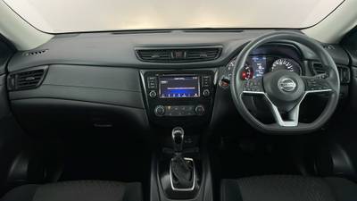 2021 NISSAN X-TRAIL interior