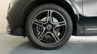 2025 MERCEDES-BENZ GLA gallery