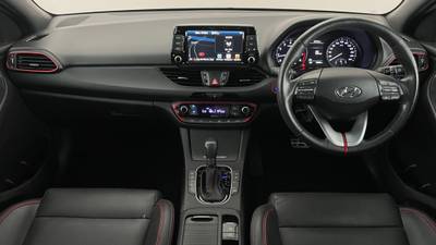 2017 Hyundai i30 interior