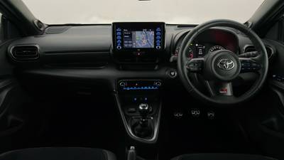 2020 TOYOTA YARIS interior