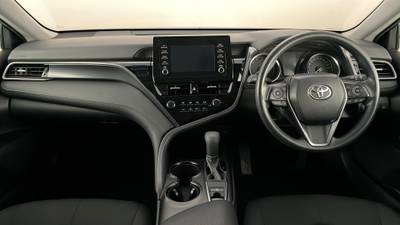 2022 TOYOTA CAMRY interior