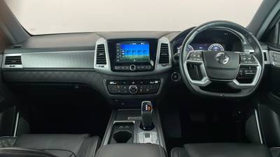2022 SSANGYONG REXTON interior