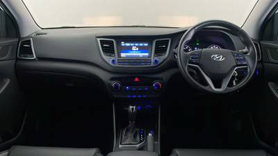 2017 HYUNDAI TUCSON interior