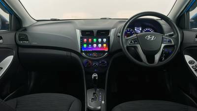 2018 HYUNDAI ACCENT interior