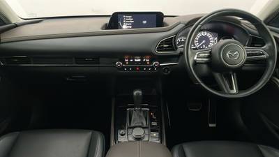 2022 MAZDA CX-30 interior