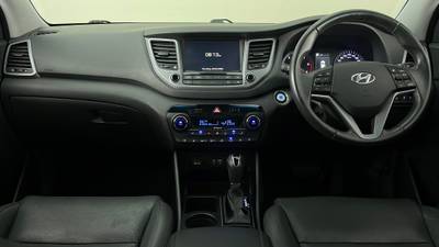 2015 HYUNDAI TUCSON interior