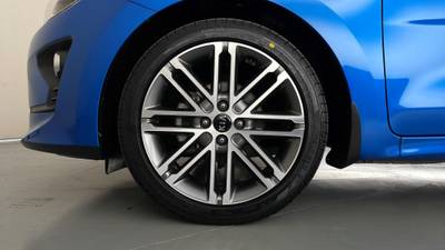 2020 KIA RIO gallery