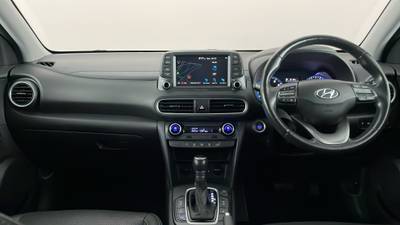 2018 HYUNDAI KONA interior
