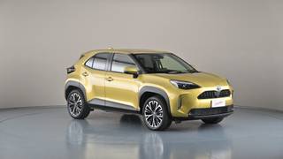 2022 TOYOTA YARIS CROSS