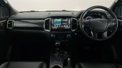 2018 FORD EVEREST interior