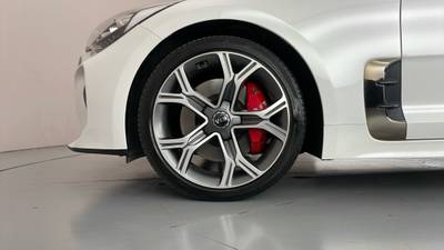 2018 KIA STINGER gallery