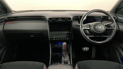 2021 HYUNDAI TUCSON interior