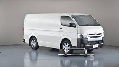 2018 TOYOTA HIACE